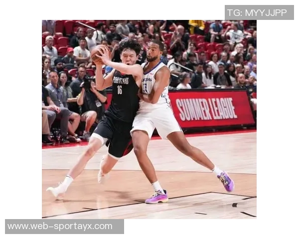 杨瀚森半场表现简评出战4分4秒仅得1助攻正负值4展现潜力