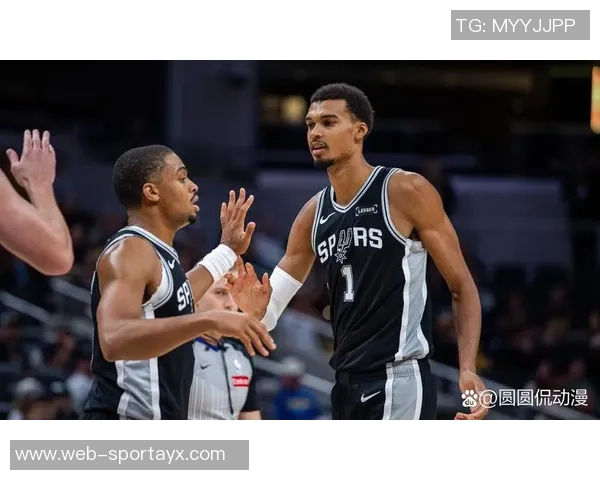 锡安全场表现引发热议0篮板9投4中贡献11分2助攻1抢断1盖帽