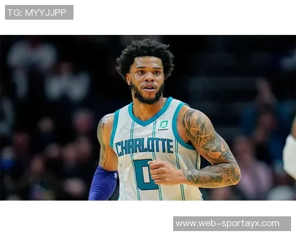 迈尔斯布里奇斯上半场表现出色8投3中贡献14分3助攻并罚球全中